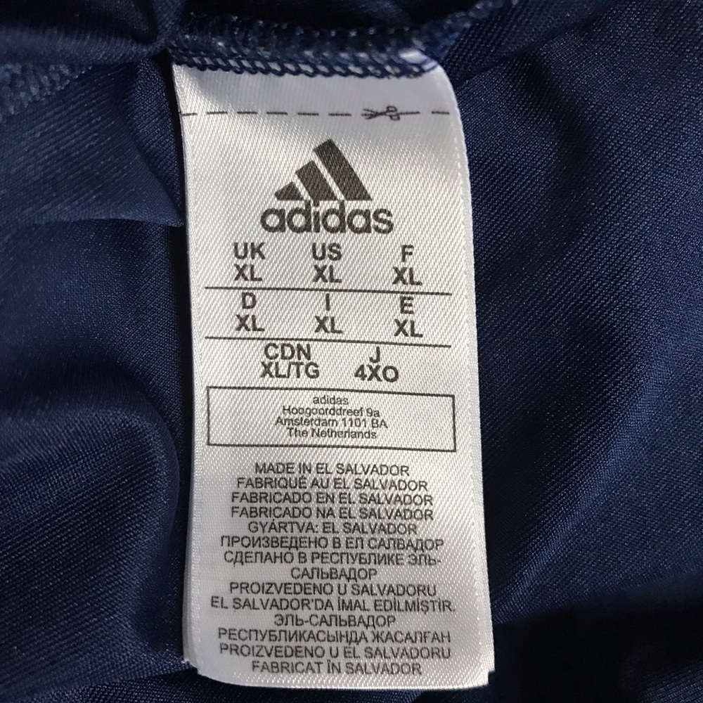 🌇adidas NYC Quarter Zip Pullover - Picture 9 of 9